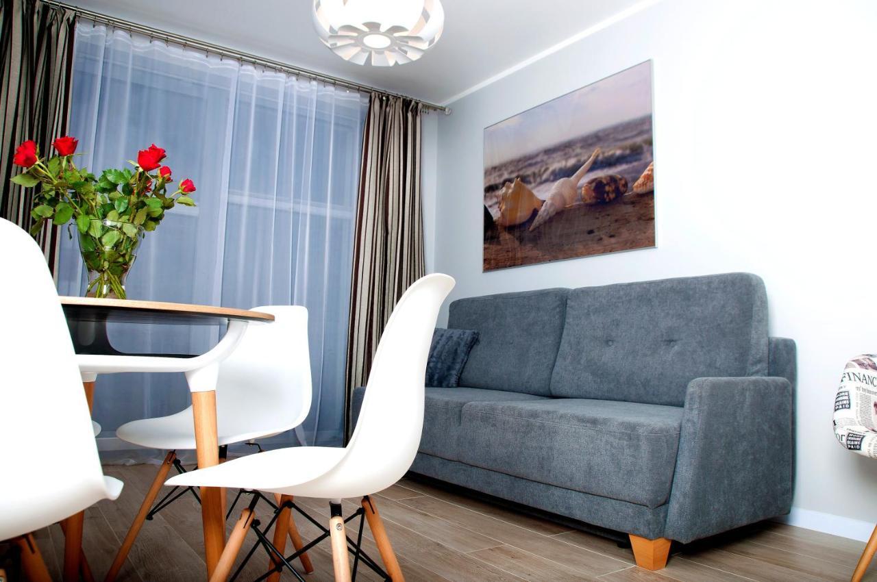 Apartament Ikar - 2 Pokojowy Przy Morzu Z Balkonem Pobierowo Exterior foto